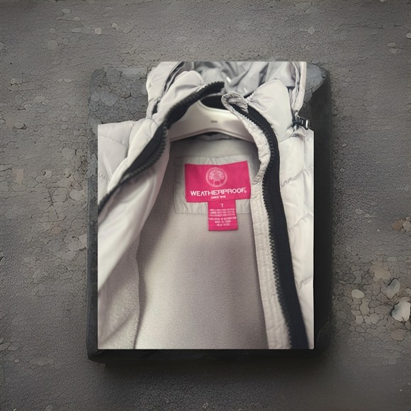 Weatherproof Girls Size 12 Parka Jacket With Faux Fur Trim - Picture 6 of 13